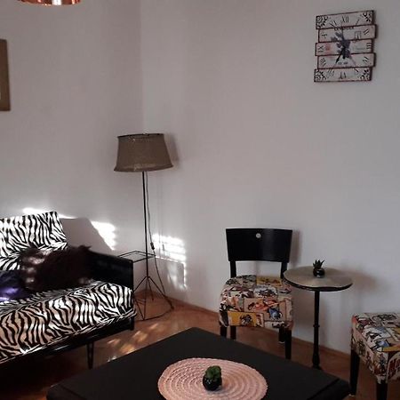 Apartman Pem Pula Eksteriør billede